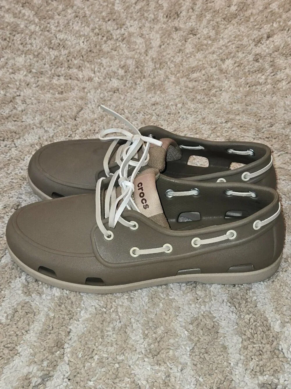 Crocs Classic Men's Boat Shoes Size 9 Khaki